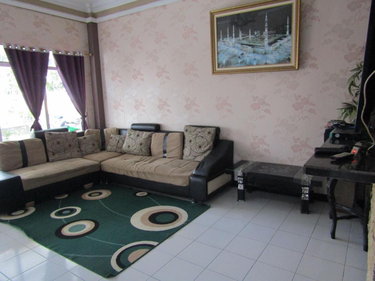 Penginapan Melati Sarangan Exteriér fotografie