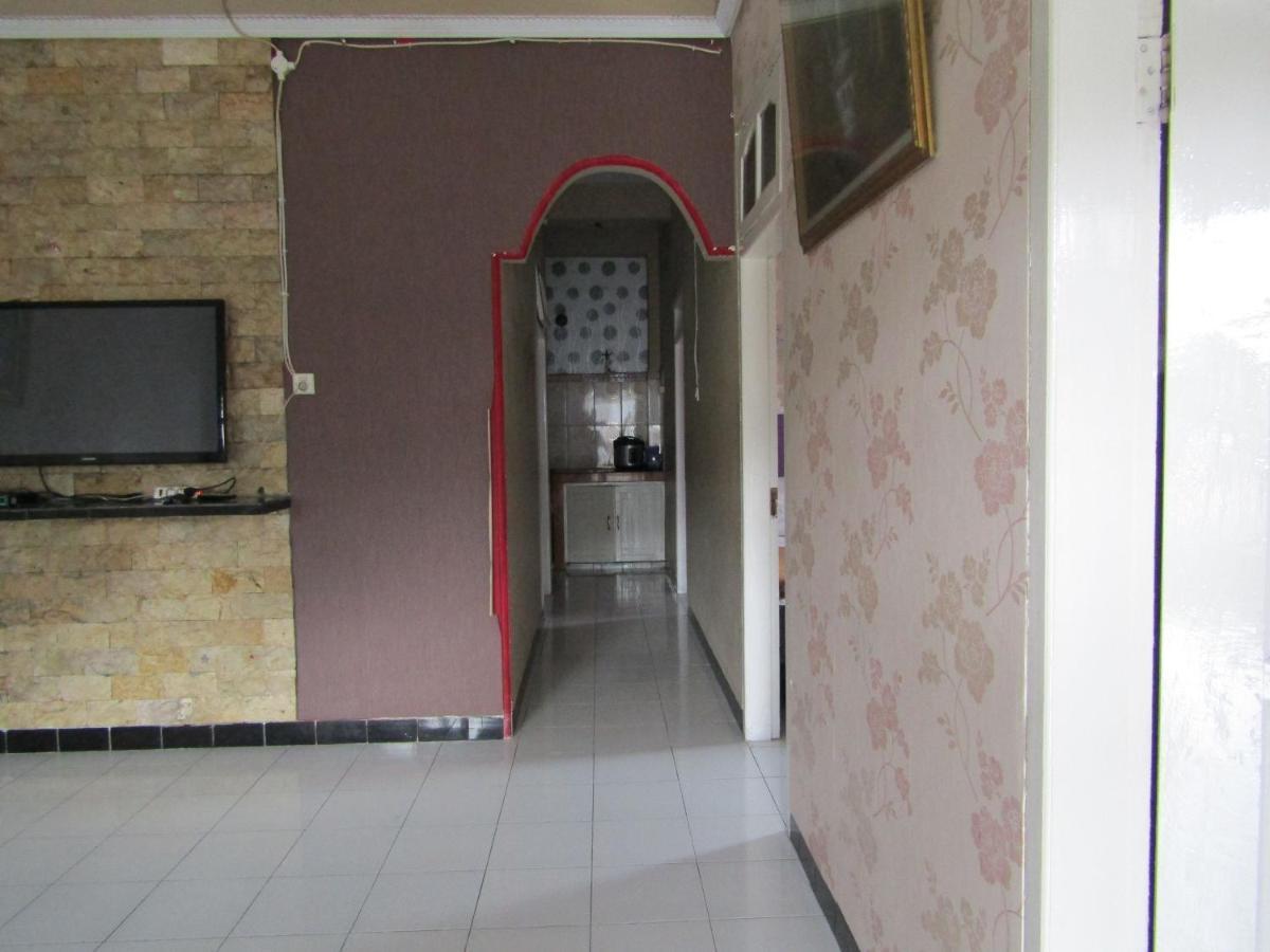 Penginapan Melati Sarangan Exteriér fotografie
